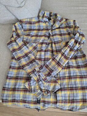 AMBIG Mens AW8282 Button Up Shirt, burgundy, M Neck EUC